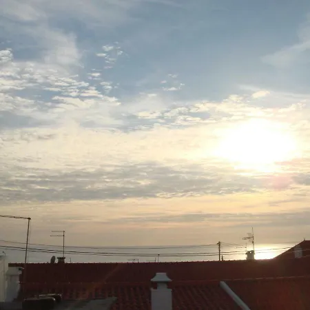 Сasa de vacaciones Lighthouse By The Ericeira