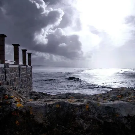 Lighthouse By The Сasa de vacaciones *